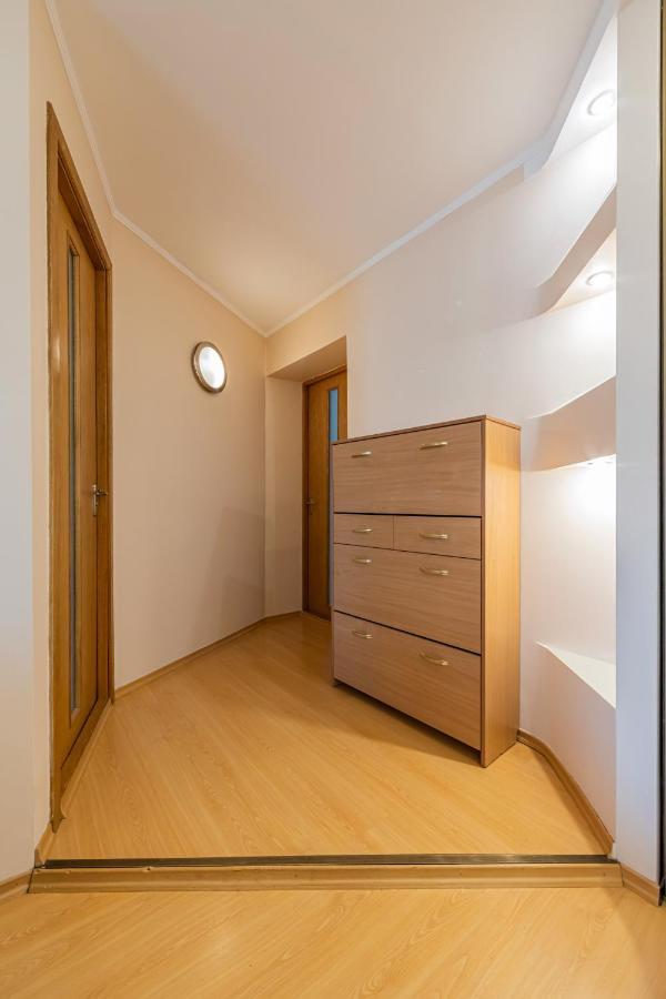 Apartment Three-room On District
